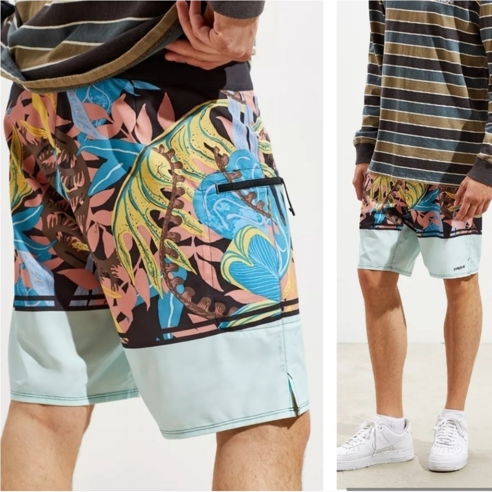Patagonia Planing Swim Trunks Shorts Stretch Tropical Print Size 32